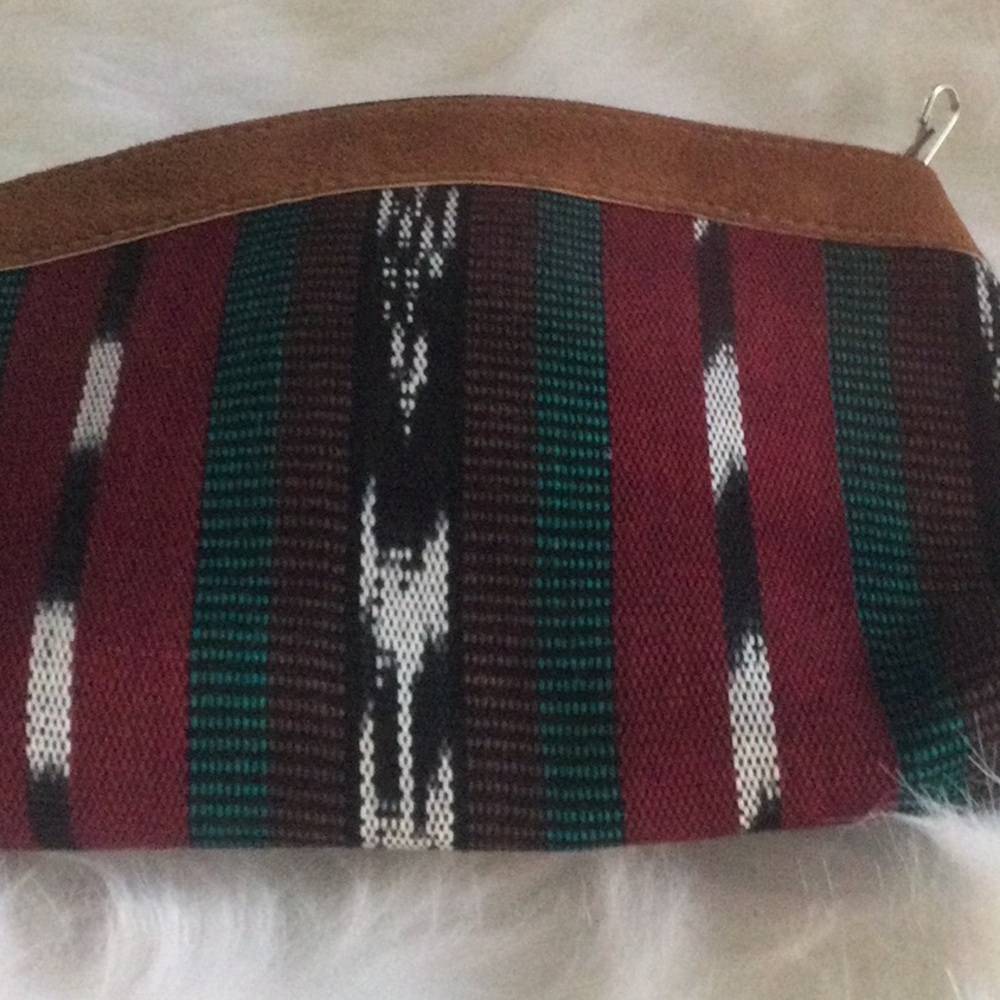 Cosmetic bag